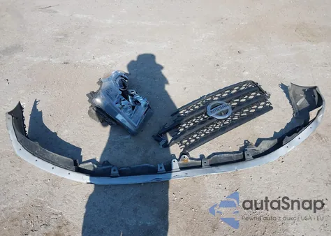 2018 Nissan Titan Pro-4X из США, поврежденный, VIN 1N6AA1E51JN551695